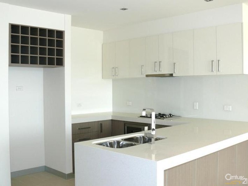 3/28 Main Street, Mornington VIC 3931