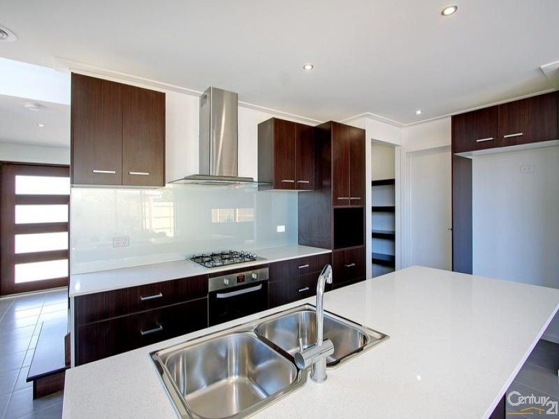 13 Ruby Cove, Mornington VIC 3931