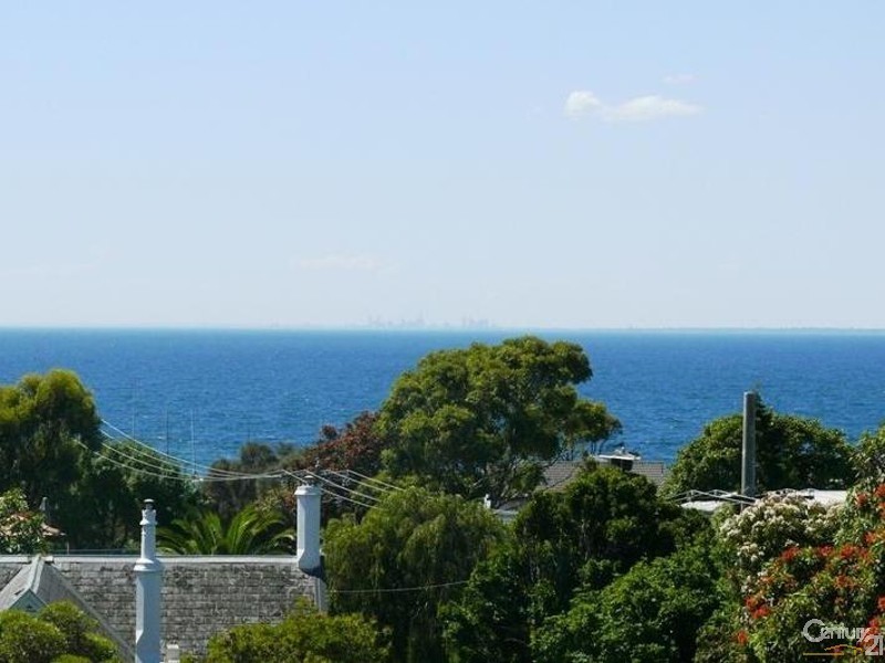 3/28 Main Street, Mornington VIC 3931