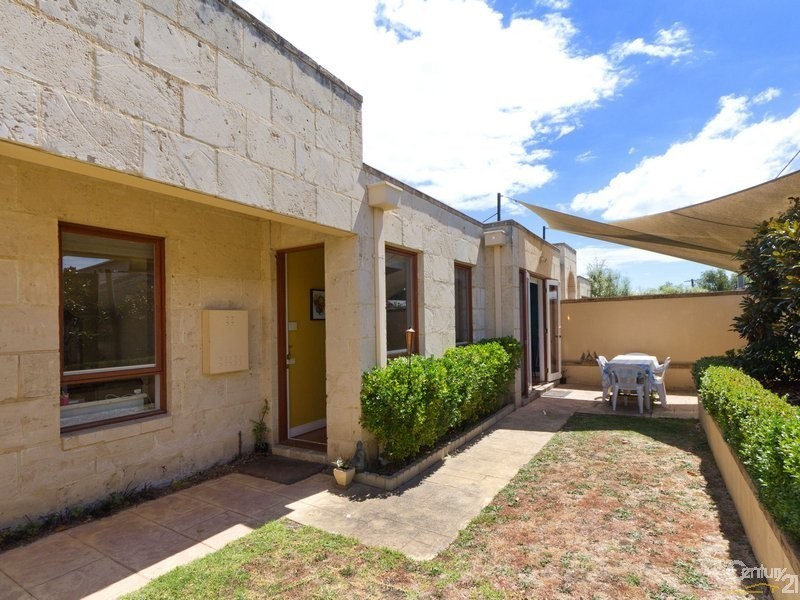 2 Rodney Court, Mornington VIC 3931