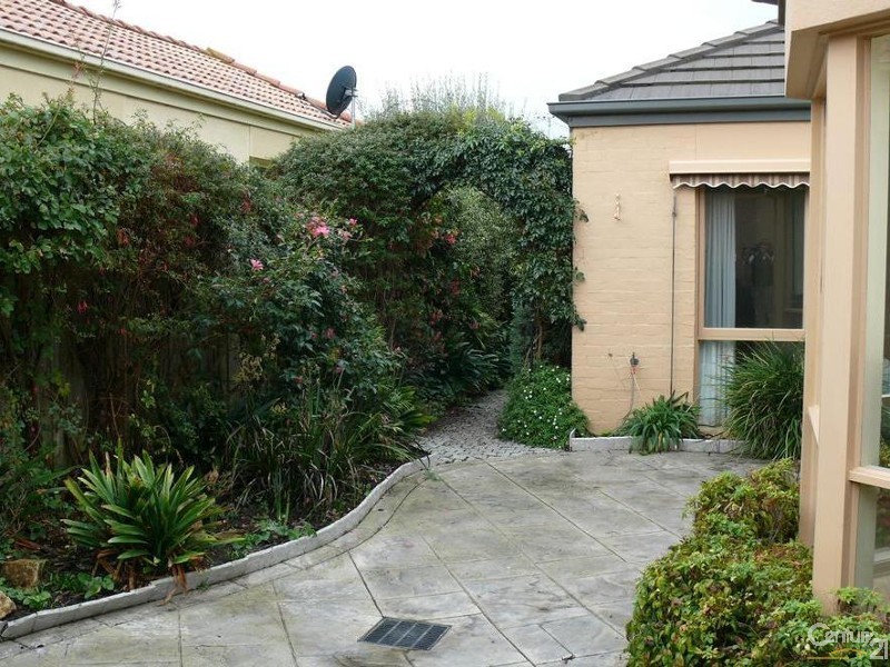 10 Parkhurst Street, Mornington VIC 3931