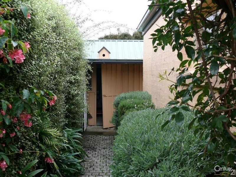 10 Parkhurst Street, Mornington VIC 3931