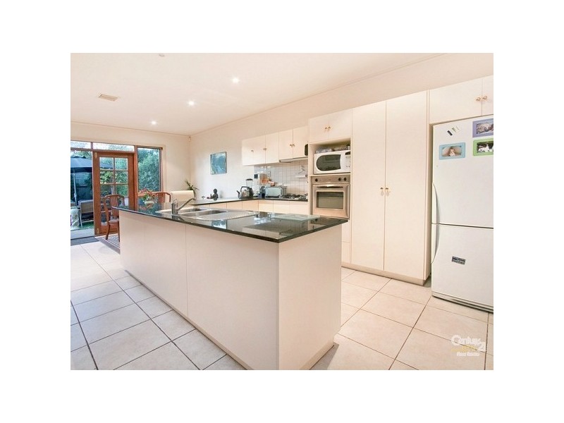 1/109 Canadian Bay Road, Mount Eliza VIC 3930