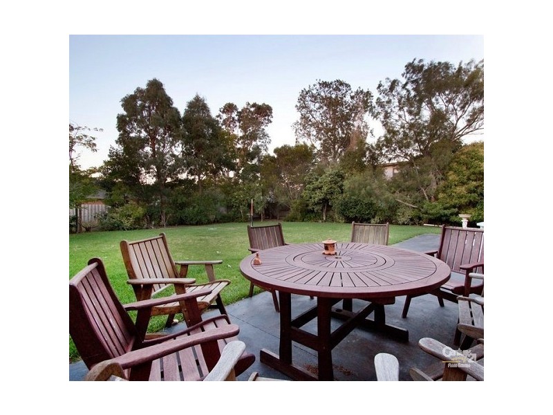 37 Hamilton Street, Safety Beach VIC 3936