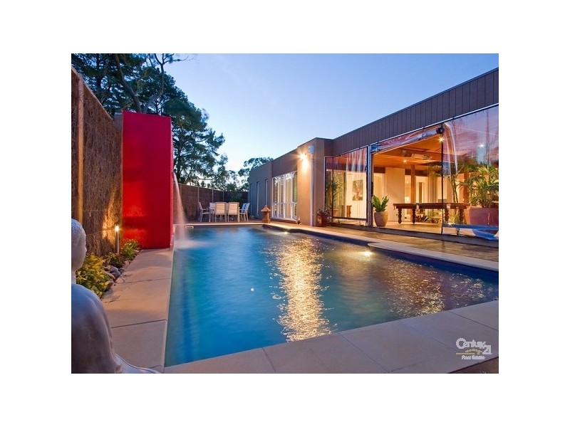 2/15 Rosedale Grove, Frankston South VIC 3199