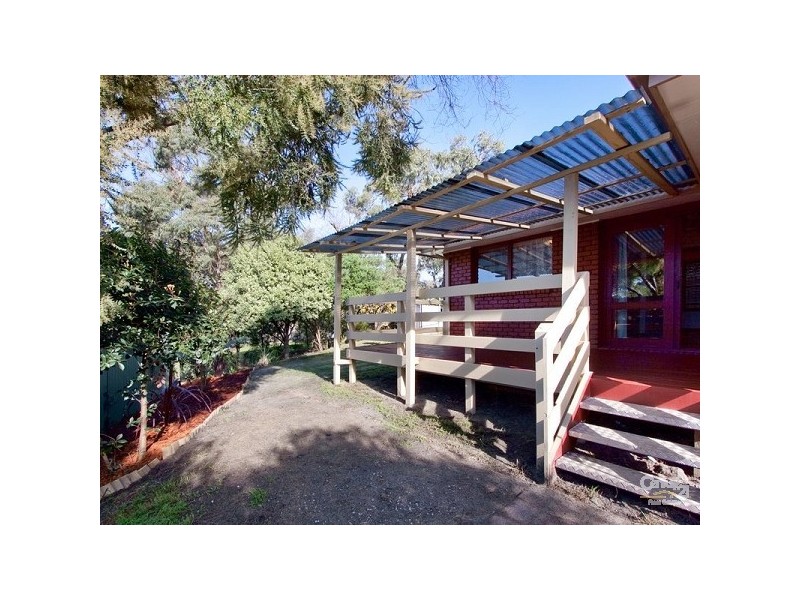 68 Summerhill Crescent, Mount Eliza VIC 3930