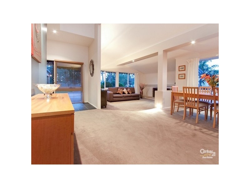 30 Sibyl Avenue, Frankston South VIC 3199