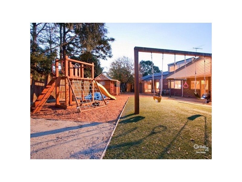 30 Sibyl Avenue, Frankston South VIC 3199