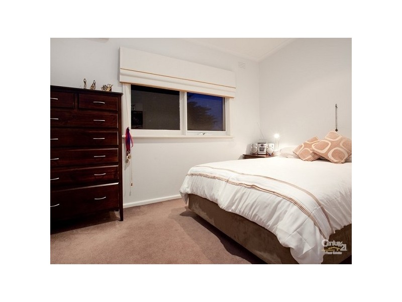 20 Downward Street, Mornington VIC 3931