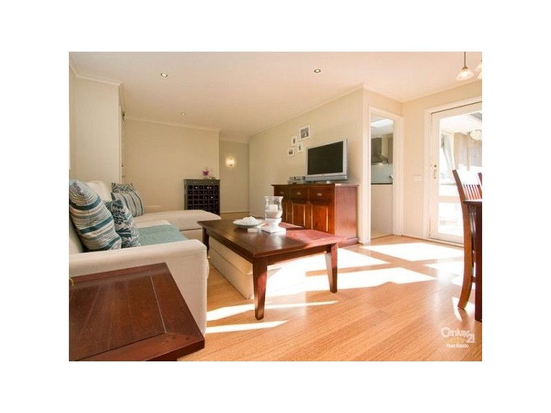 2 Petrel Close, Mount Eliza VIC 3930