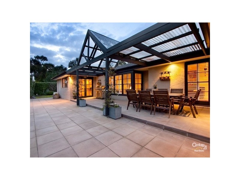 31 Bellevue Crescent, Mount Eliza VIC 3930