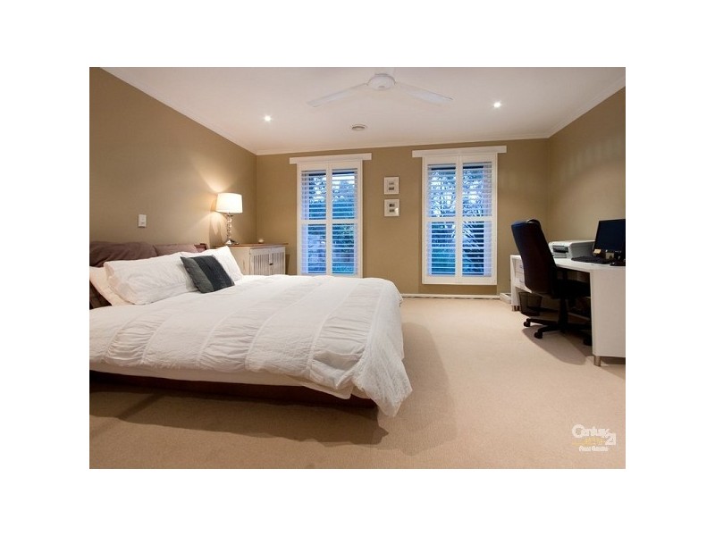 31 Bellevue Crescent, Mount Eliza VIC 3930