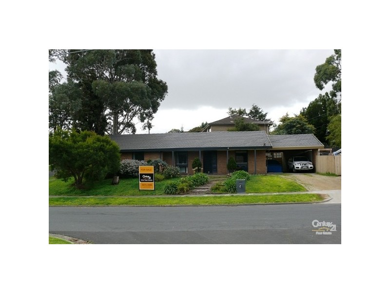 6 Lowan Court, Frankston VIC 3199