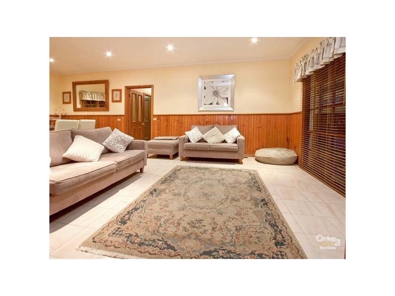 81 Banool Crescent, Mount Eliza VIC 3930