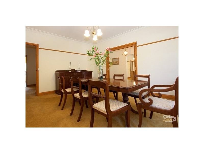 15 McCutcheon Close, Mount Eliza VIC 3930