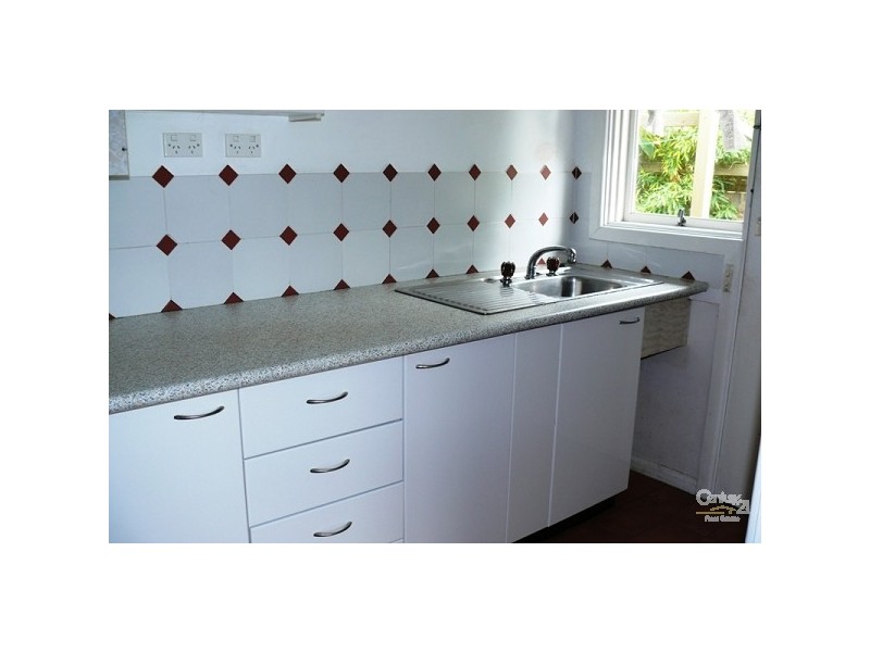 10, 36-40 Tanti Avenue, Mornington VIC 3931