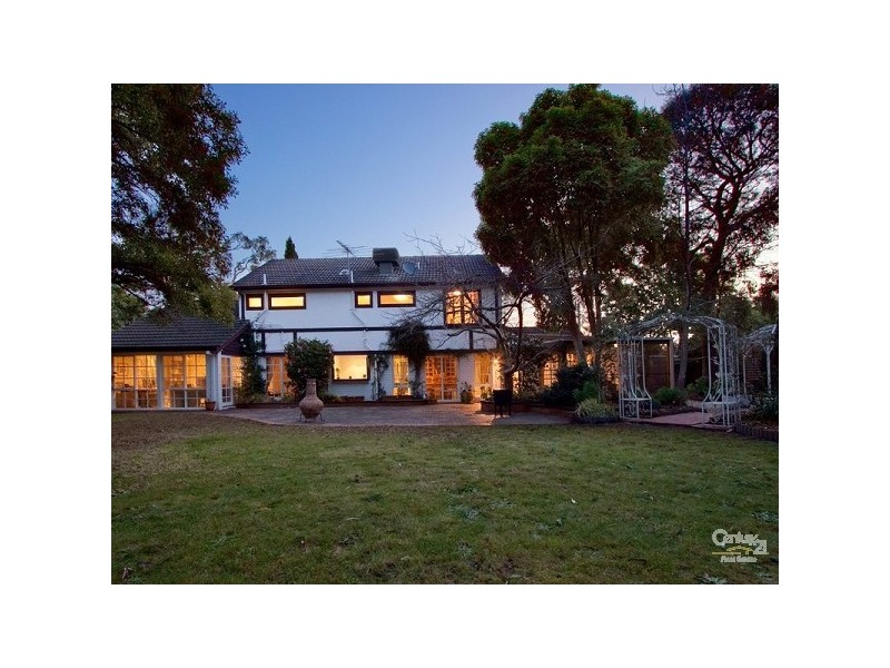 49 Summerhill Crescent, Mount Eliza VIC 3930