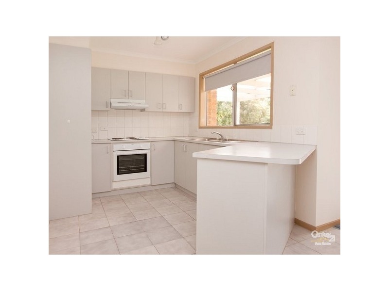 23 Parwan Crescent, Mornington VIC 3931