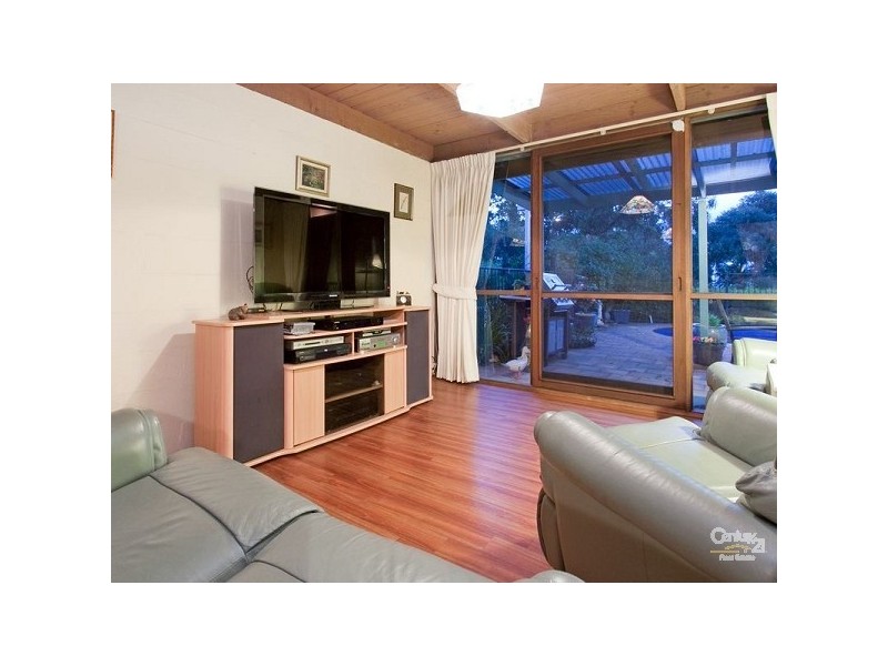 26-28 Davis Drive, Mount Eliza VIC 3930