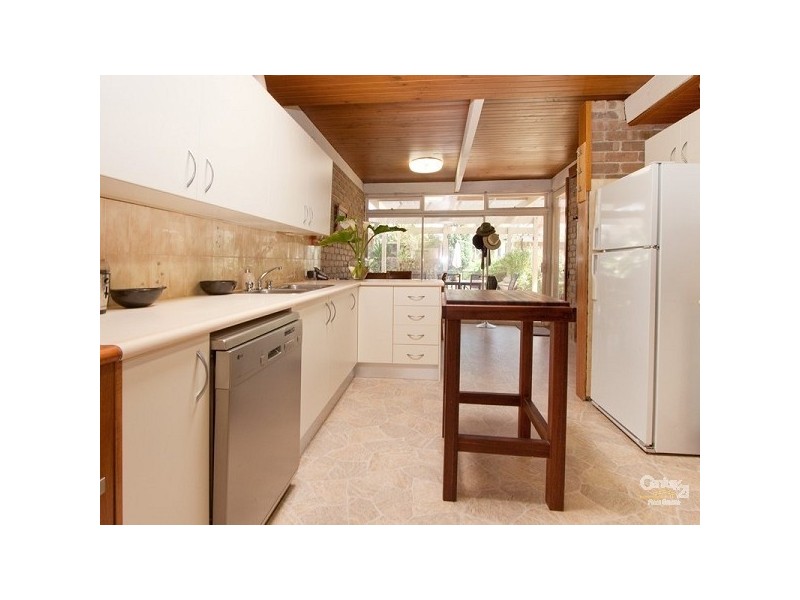 24 Erang Drive, Mount Eliza VIC 3930