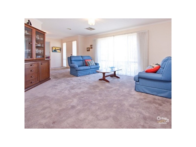 47 Parkside Crescent, Mornington VIC 3931