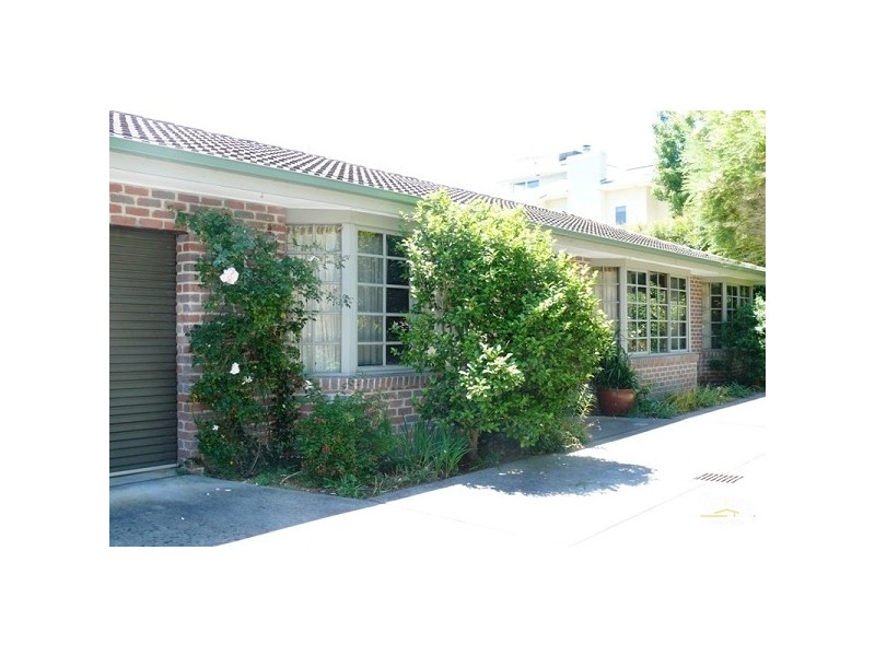 15 McCutcheon Close, Mount Eliza VIC 3930
