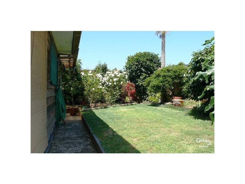 8 Teal Court, Mornington VIC 3931