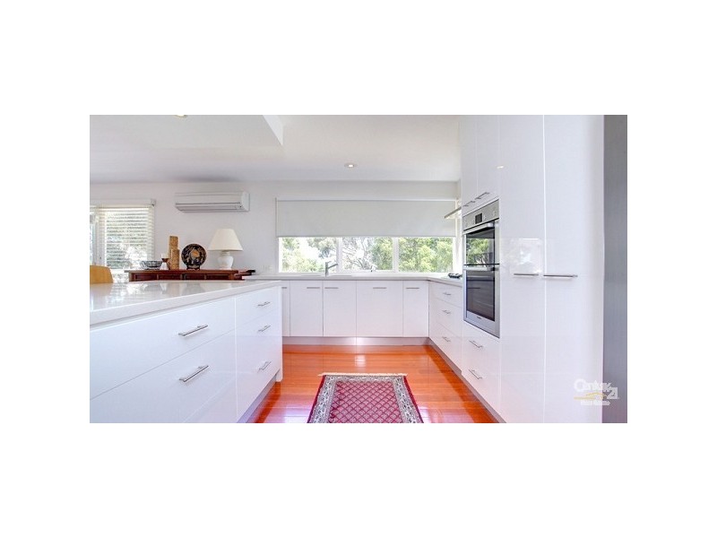 10 Seahaze Court, Mount Eliza VIC 3930