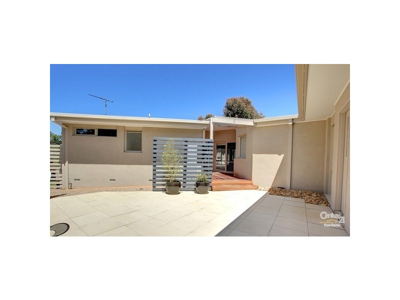 10 Seahaze Court, Mount Eliza VIC 3930