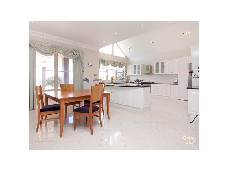 24 Benton Grange Drive, Mornington VIC 3931