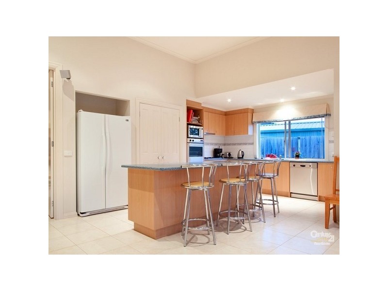 12 Tira Court, Mornington VIC 3931