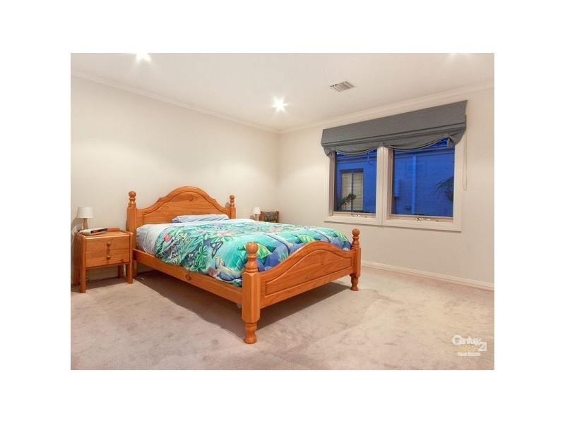 12 Tira Court, Mornington VIC 3931