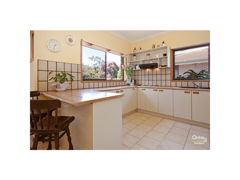 15 McCutcheon Close, Mount Eliza VIC 3930