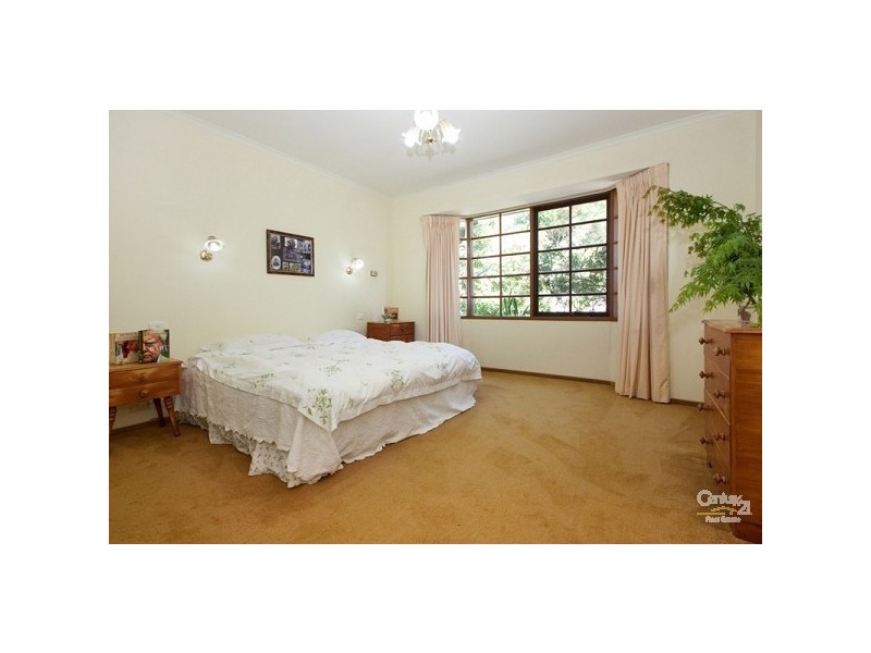 15 McCutcheon Close, Mount Eliza VIC 3930