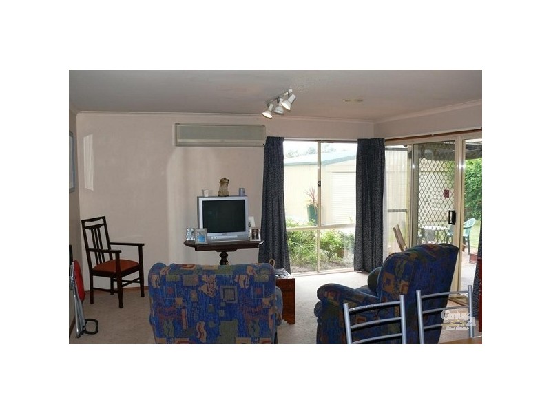 72 Ellinbank Crescent, Mornington VIC 3931