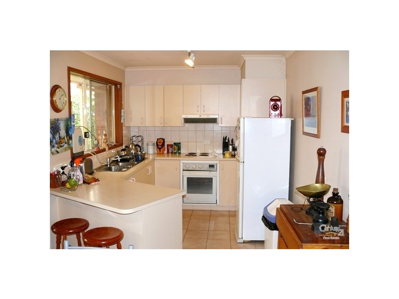 72 Ellinbank Crescent, Mornington VIC 3931