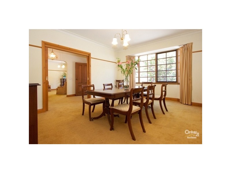 15 McCutcheon Close, Mount Eliza VIC 3930