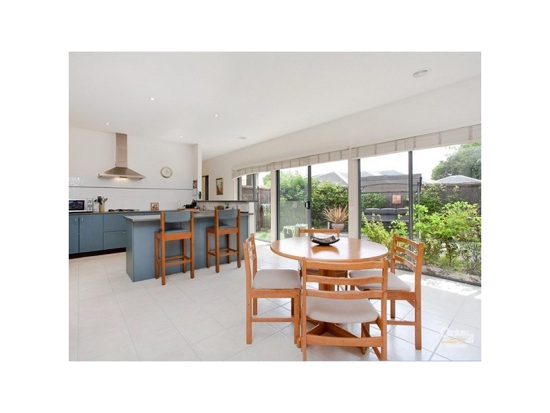 4, 33 Baden Powell Place, Mount Eliza VIC 3930