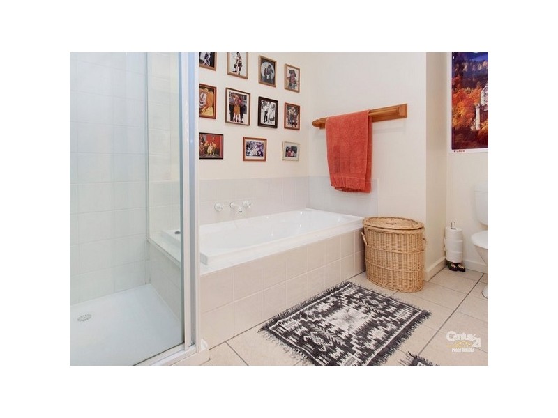 2, 86 Herbert Street, Mornington VIC 3931