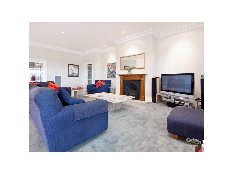 24 Benton Grange Drive, Mornington VIC 3931