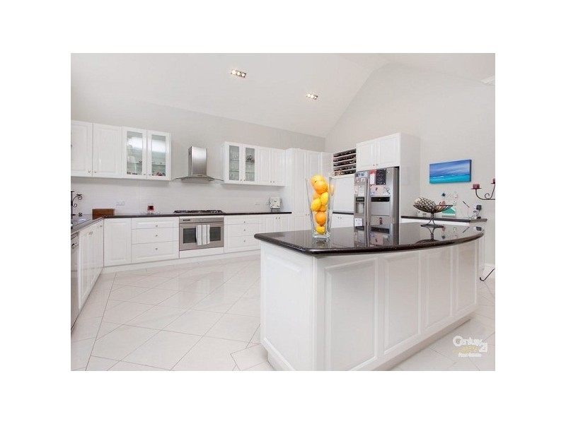 24 Benton Grange Drive, Mornington VIC 3931