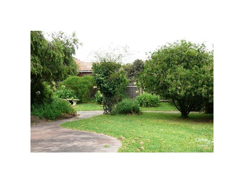 1/15 Barkly Street, Mornington VIC 3931