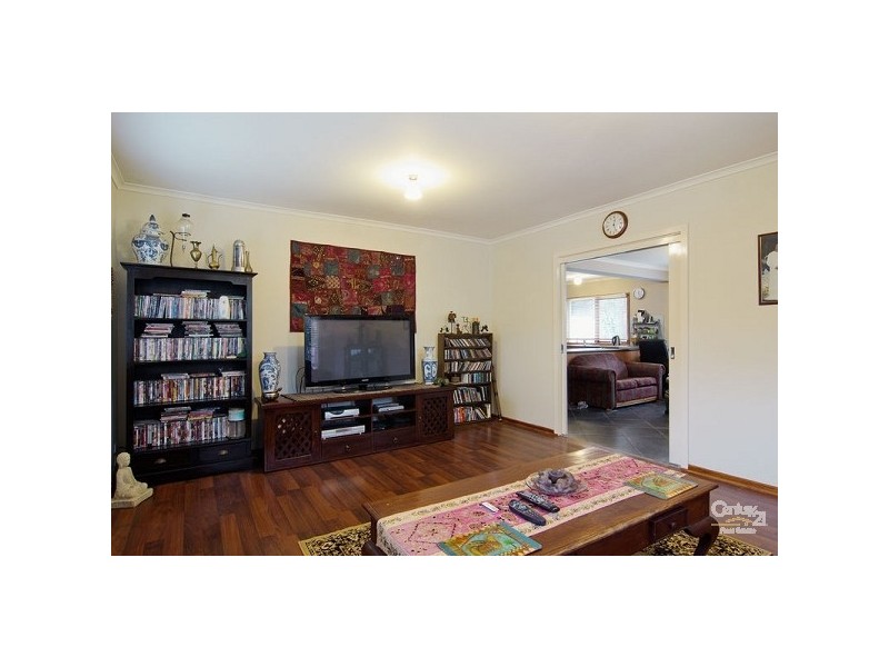 68 Mountain View Road, Mount Eliza VIC 3930