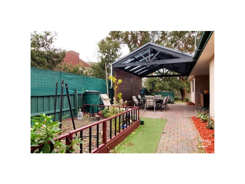 68 Mountain View Road, Mount Eliza VIC 3930