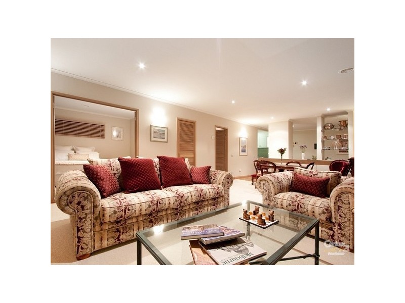 15 Beluga Street, Mount Eliza VIC 3930