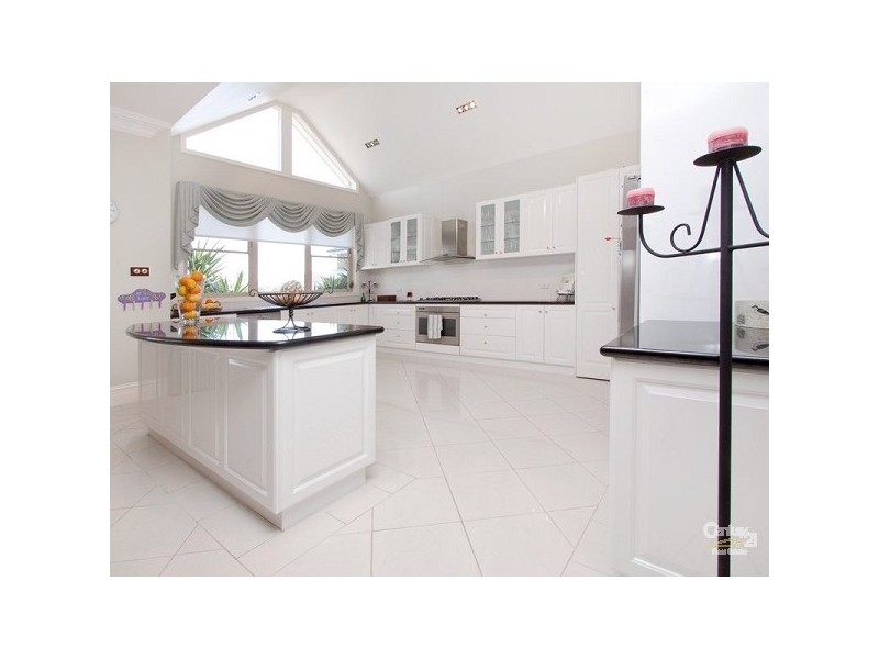 24 Benton Grange Drive, Mornington VIC 3931