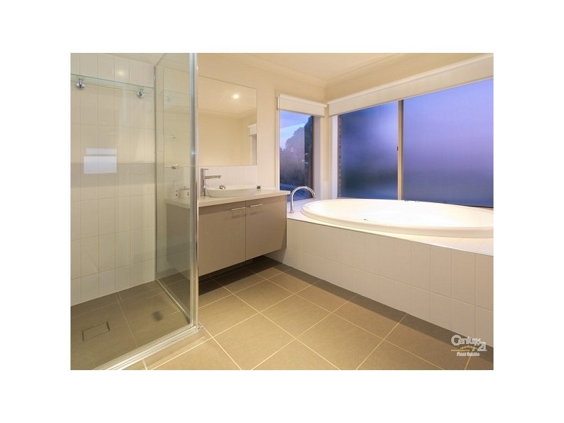 3 Mohilla Street, Mount Eliza VIC 3930