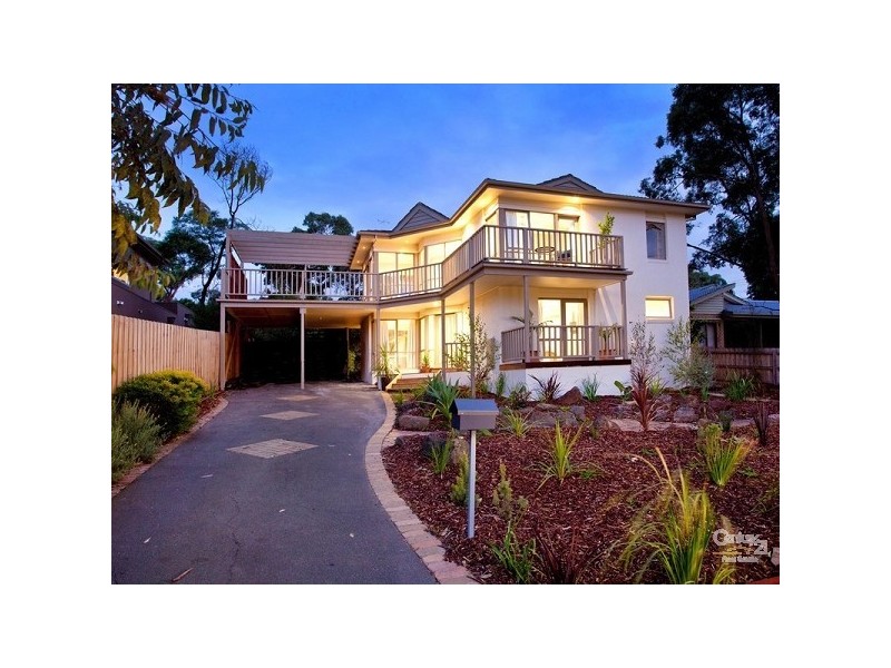 141 Wooralla Drive, Mount Eliza VIC 3930