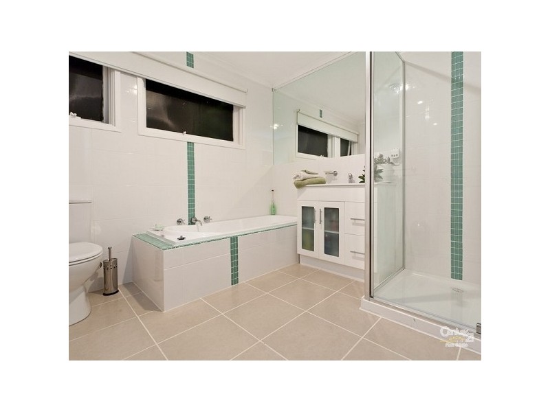 141 Wooralla Drive, Mount Eliza VIC 3930