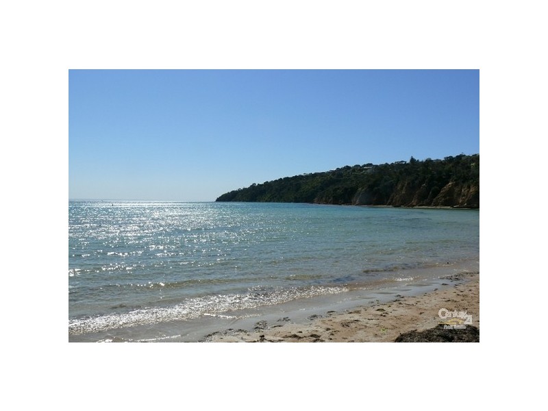 No. 18 Beach Box, Safety Beach VIC 3936